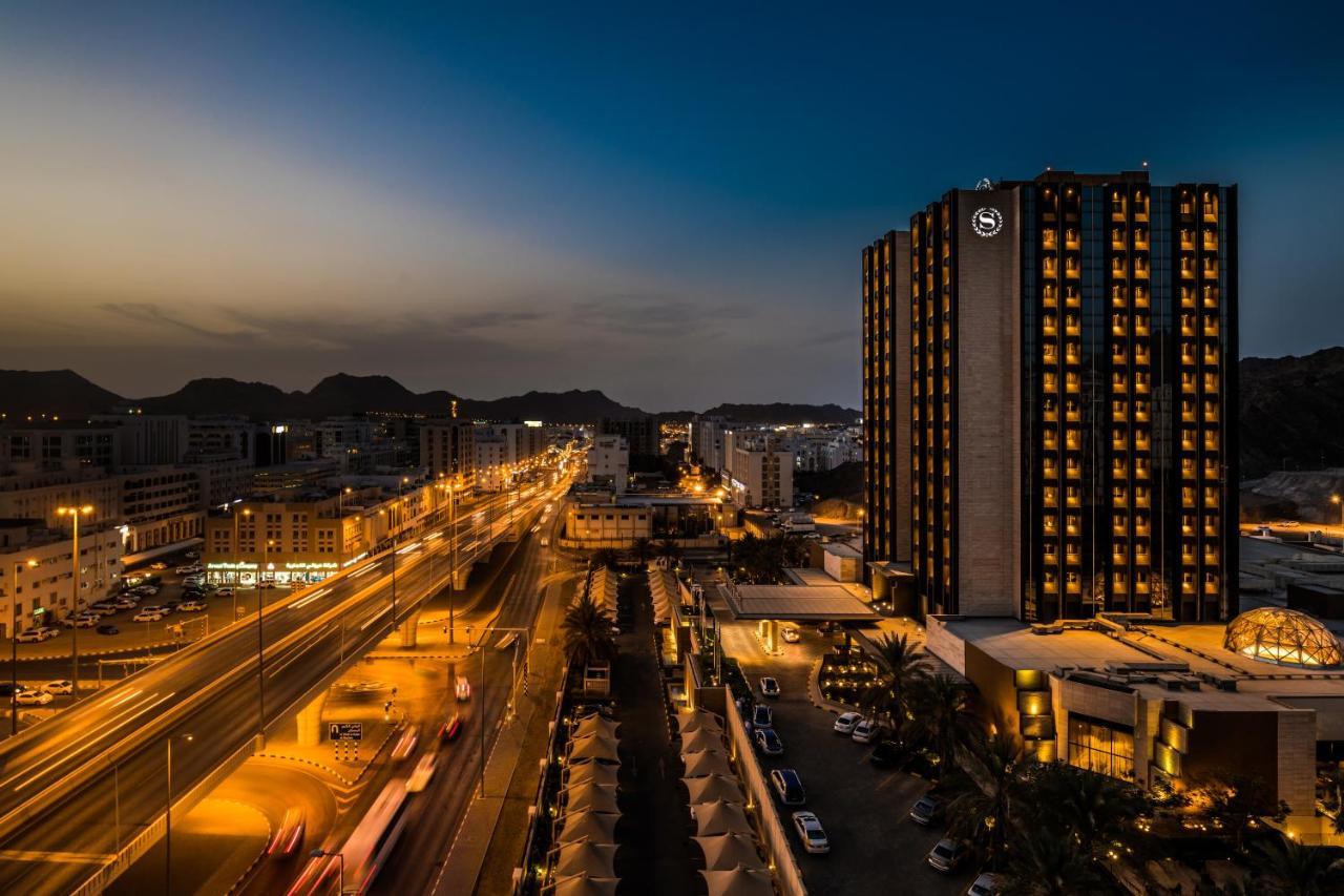 Sheraton Oman Hotel Muscat Exterior photo
